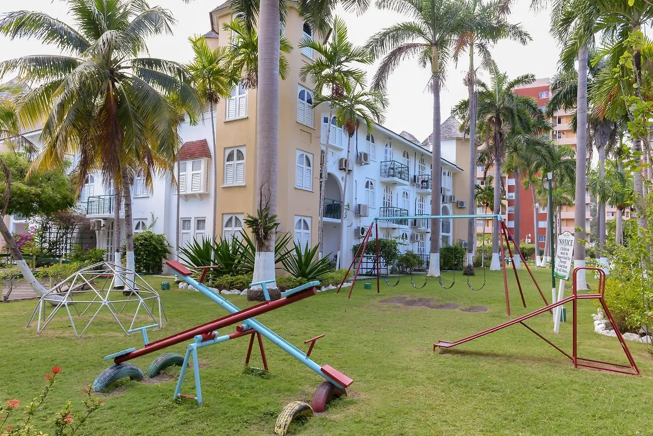 Deluxe Sandcastles Condos Ocho Rios Lägenhetshotell